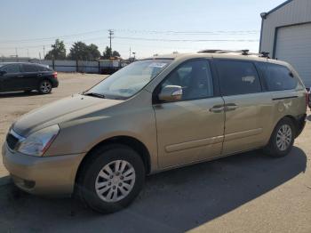  Salvage Kia Sedona