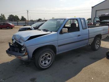  Salvage Nissan D21