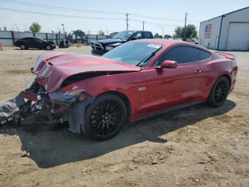  Salvage Ford Mustang