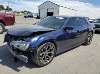  Salvage Chrysler 300