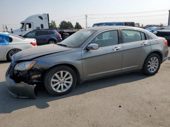  Salvage Chrysler 200