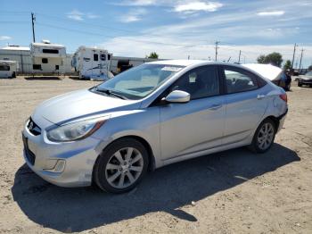  Salvage Hyundai ACCENT