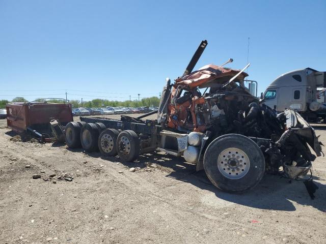  Salvage Mack 700 Cv700