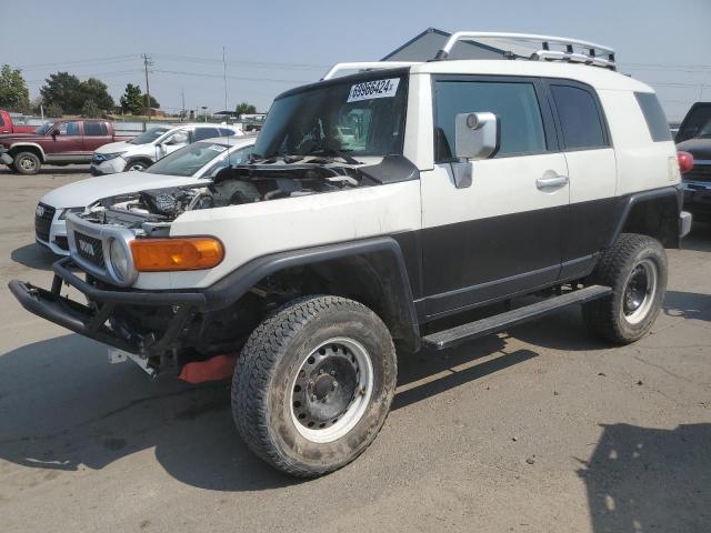  Salvage Toyota FJ Cruiser