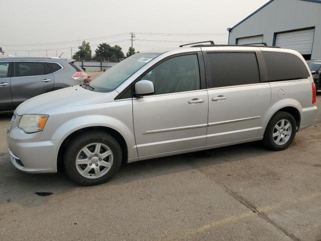  Salvage Chrysler Minivan