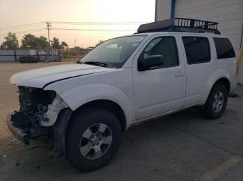  Salvage Nissan Pathfinder