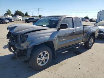  Salvage Toyota Tacoma