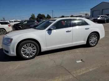  Salvage Chrysler 300