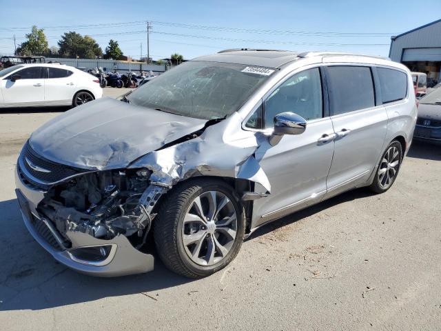  Salvage Chrysler Pacifica