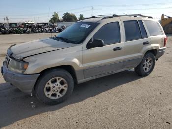  Salvage Jeep Grand Cherokee