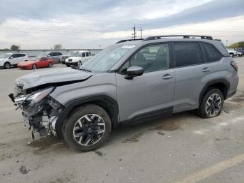  Salvage Subaru Forester