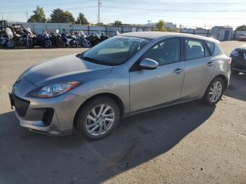  Salvage Mazda 3