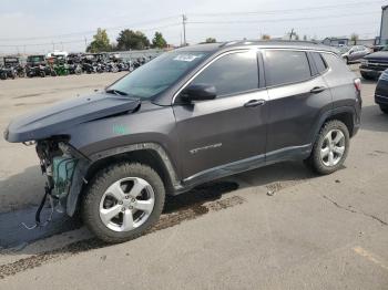  Salvage Jeep Compass