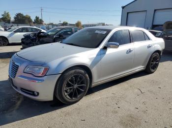  Salvage Chrysler 300