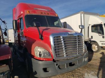  Salvage Freightliner Cascadia 1