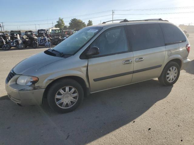  Salvage Chrysler Minivan