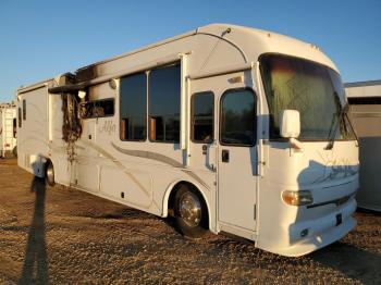  Salvage Freightliner Chassis X