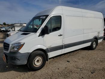  Salvage Mercedes-Benz Sprinter