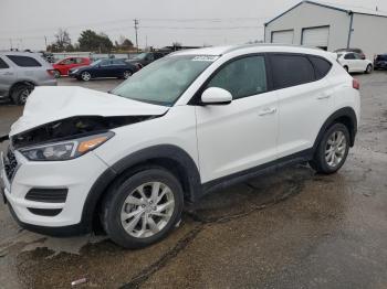  Salvage Hyundai TUCSON