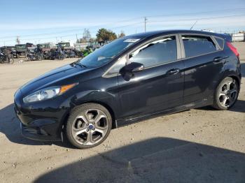  Salvage Ford Fiesta