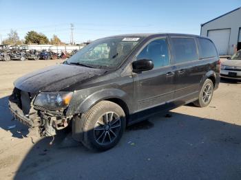  Salvage Dodge Caravan