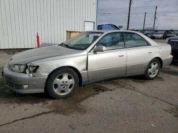  Salvage Lexus Es