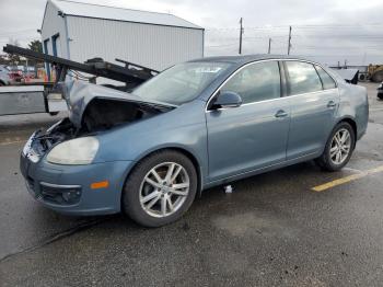  Salvage Volkswagen Jetta