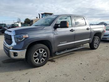  Salvage Toyota Tundra