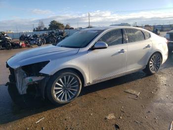  Salvage Kia Cadenza