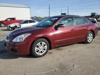  Salvage Nissan Altima