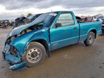  Salvage Chevrolet S-10