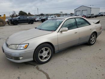  Salvage Lexus Es