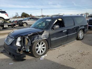  Salvage GMC Yukon