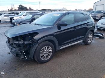  Salvage Hyundai TUCSON