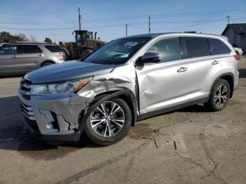  Salvage Toyota Highlander