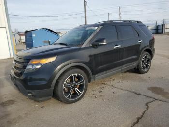  Salvage Ford Explorer