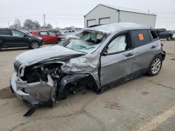  Salvage Jeep Grand Cherokee