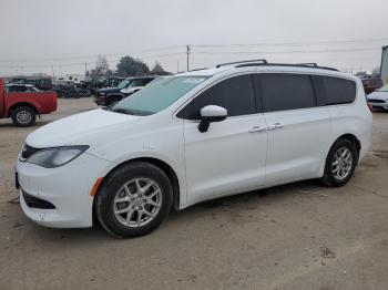  Salvage Chrysler Pacifica