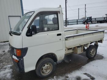  Salvage Daihatsu Atrai Van