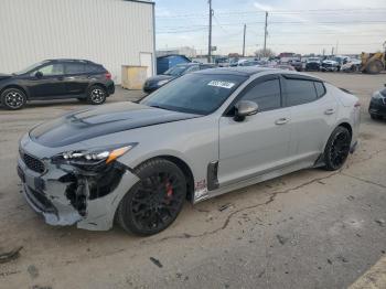  Salvage Kia Stinger