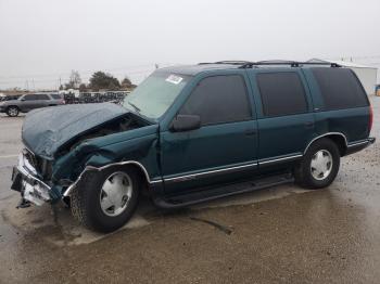  Salvage GMC Yukon