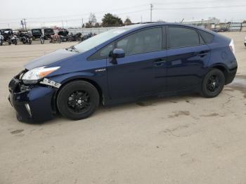  Salvage Toyota Prius