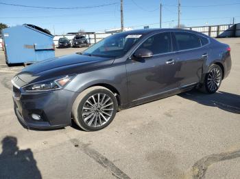  Salvage Kia Cadenza