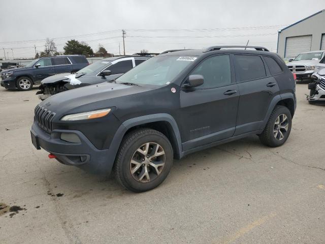  Salvage Jeep Cherokee