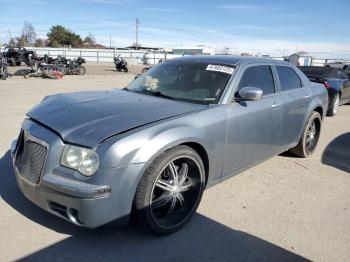  Salvage Chrysler 300