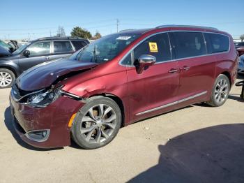  Salvage Chrysler Pacifica