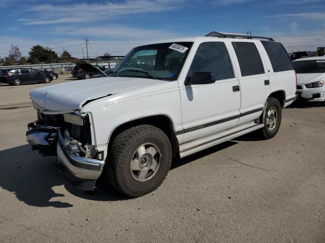  Salvage GMC Yukon