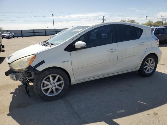  Salvage Toyota Prius