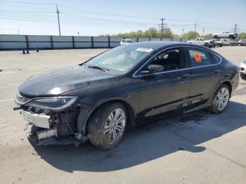  Salvage Chrysler 200