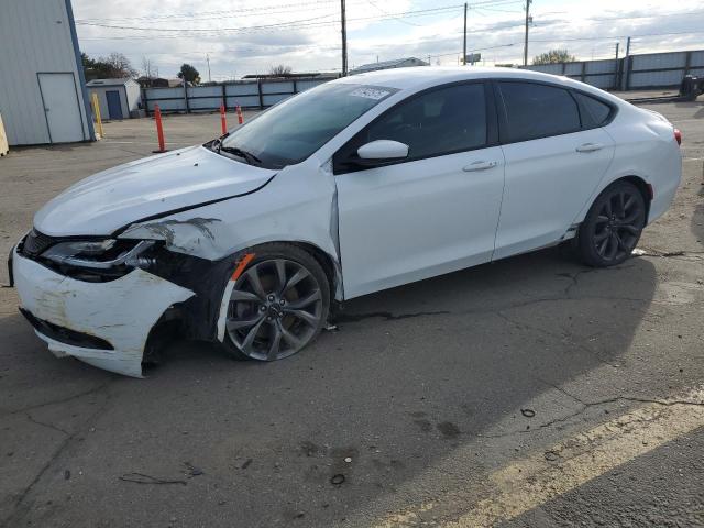  Salvage Chrysler 200